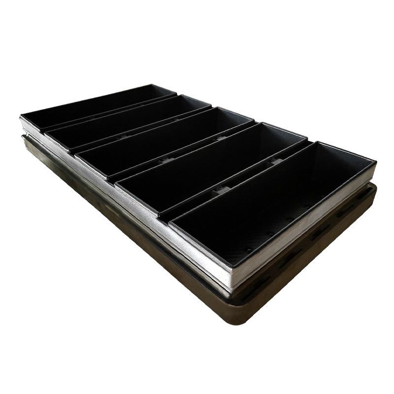 5 Straps Loaf Pan