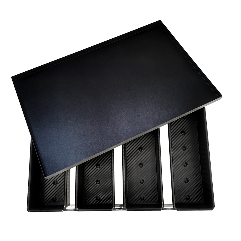 3 Straps Loaf Pan